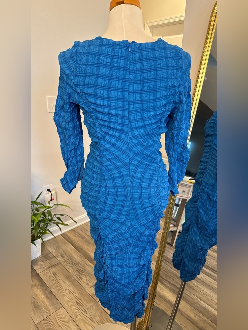 Zara Electric Blue Long Sleeve Ruched Midi Dress - Picture 9 of 12